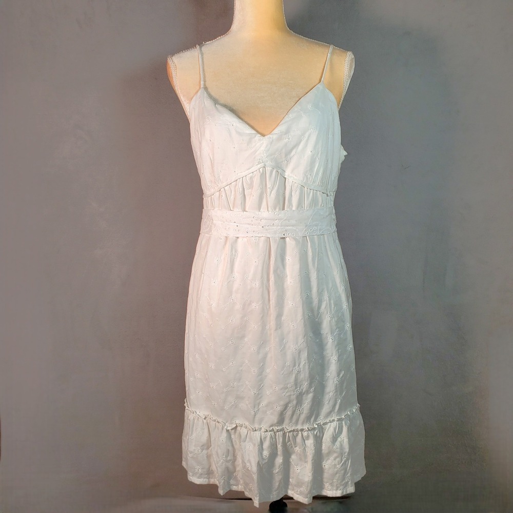A. Byer Dress Womens XL White Eyelet Ruffle Hem Cottagecore Coquette Boho NEW